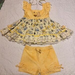 Winnie the Pooh boutique outfit